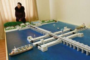 Modelo de la Presa del Mar del Oeste en Nampo