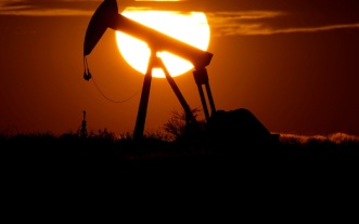 Goldman Sachs prevé corrección a la baja en el precio del petróleo que puede llegar al 20%