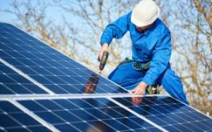 Instan al Reino Unido a comprometerse para alcanzar 40 GW de capacidad solar para el 2030