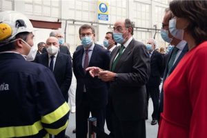 El presidente de Iberdrola, Ignacio Galán junto a los presidentes de Navantia y Windar