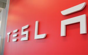 Histórico: la capitalización de mercado de Tesla supera al de ExxonMobil