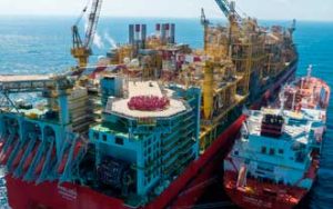 Prelude, el mega proyecto flotante GNL de Shell que puede convertirse en un fracaso gigante