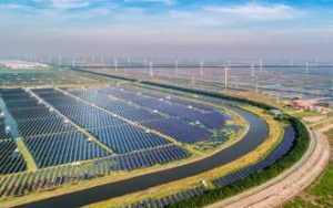 First Solar y Toshiba comienzan la construcción de dos megaproyectos solares en Japón