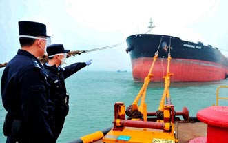 Arabia Saudita supera a Rusia como el mayor proveedor de petróleo de China en 2020