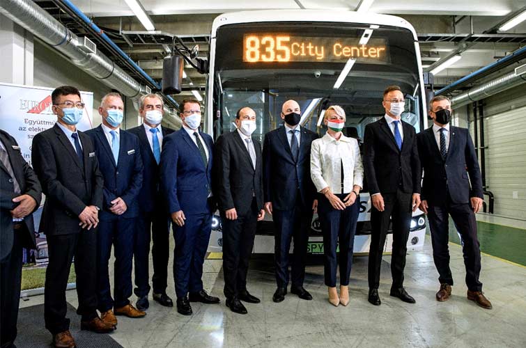 entrega de buses electricos de byd une eslovaquia y hungria grafica3 11904