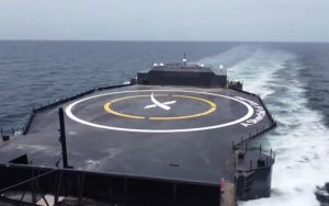 Elon Musk presenta su tercera nave autónoma: permitirá el aterrizaje de cohetes en el mar