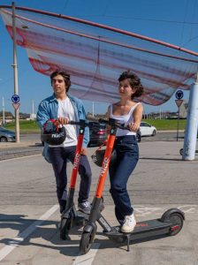 los patinetes electricos compartidos de spin aterrizan en portugal grafica 12727