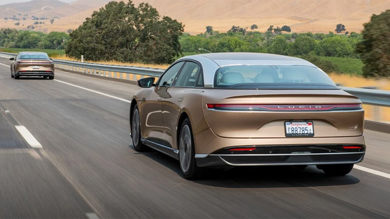 lucid air supera a la competencia tesla con una autonomia de 837 km segun la epa grafica 12861