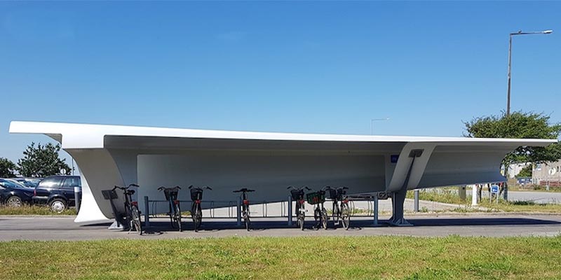 dinamarca reutiliza ingeniosamente las palas de las turbinas eolicas como refugios para bicicletas grafica 13055