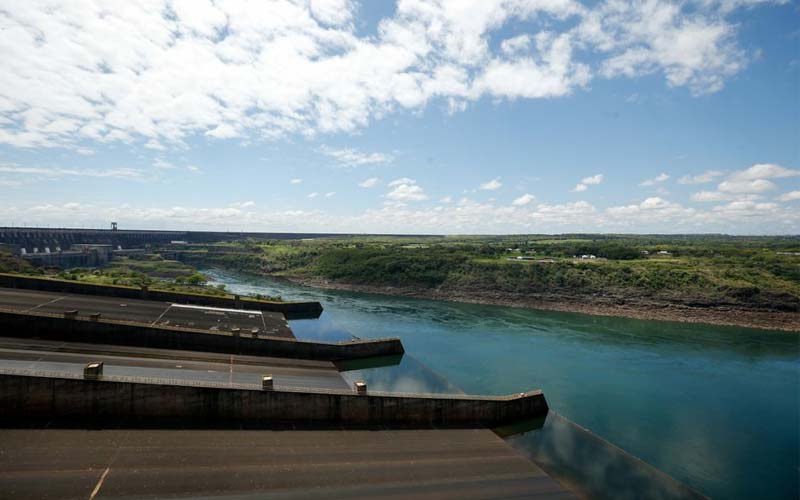 no tenemos agua una represa sudamericana se enfrenta a la escasez de energia grafica 13184