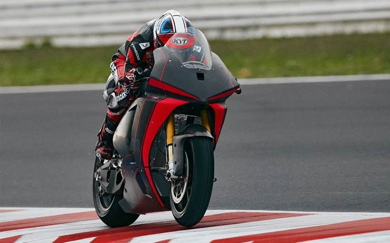 ducati muestra sus primeras motocicletas electricas de competicion listas para unirse a la serie de carreras motoe grafica2 13813