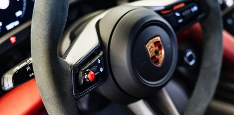 el porsche taycan es elegido como coche de seguridad de la formula e para la octava temporada grafica3 14071