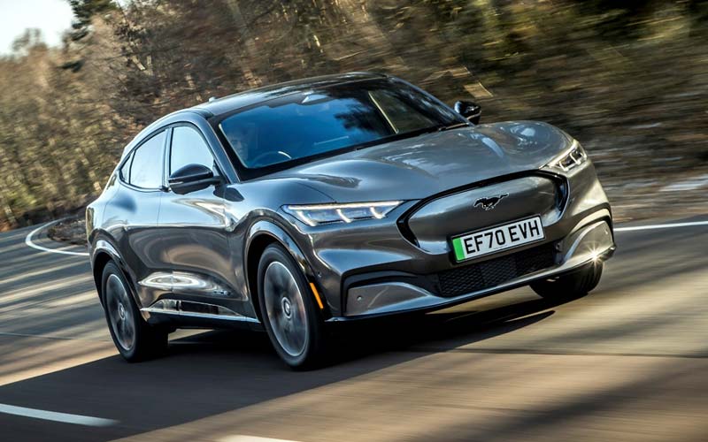 perfil de los 10 vehiculos electricos con mayor autonomia Ford Mustang Mach E 14189