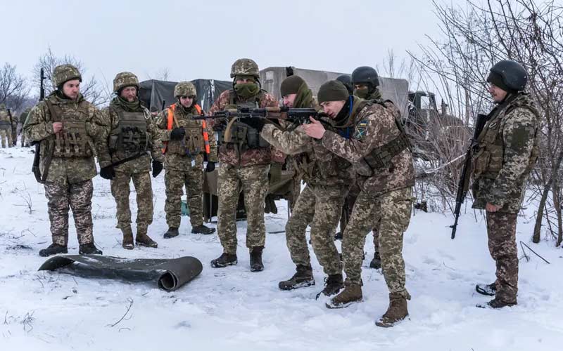 por que los precios del petroleo estan tan altos y seguiran asi grafica 14271