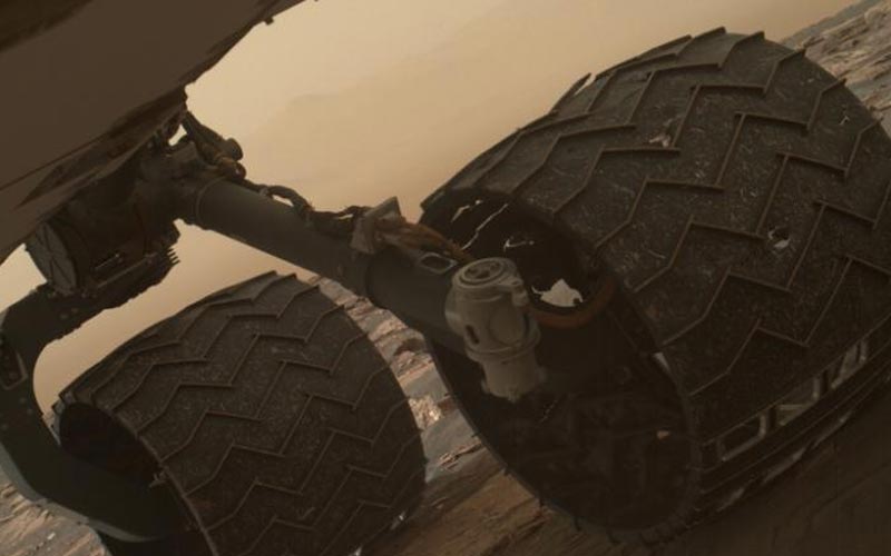 el rover curiosity se topa con un peligroso terreno escamoso en marte grafico 15027