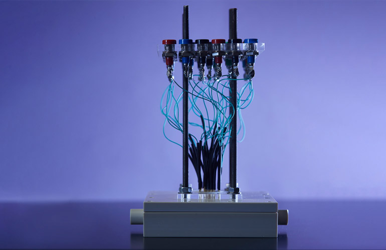 El MIT diseña una pila de combustible que convierte la glucosa del cuerpo humano en electricidad