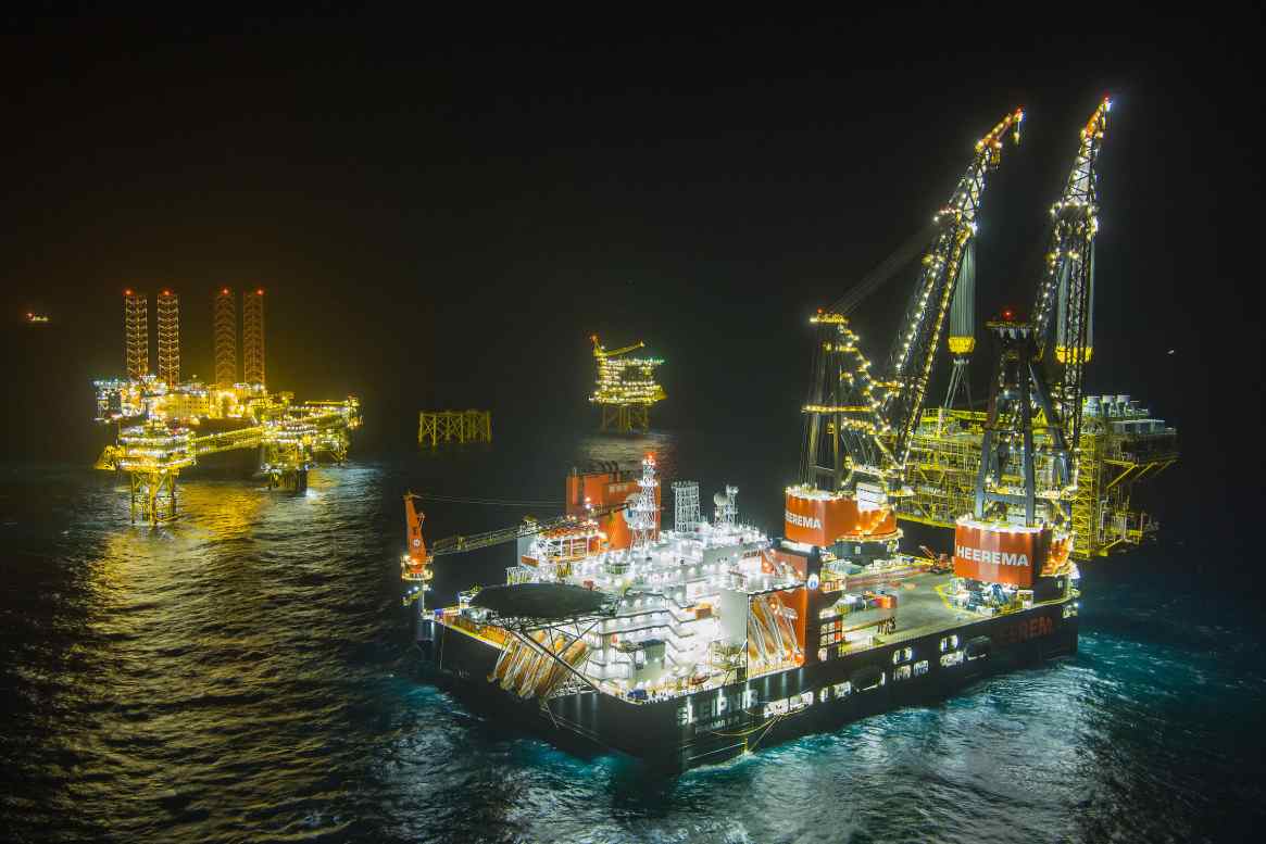 sleipnir heerema marine contractors record mundial elevacion alta mar offshore 16682