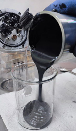 Proyecto T-Phite para generar baterías a partir de neumáticos gana Premio Avonni Energía Colbún 2022