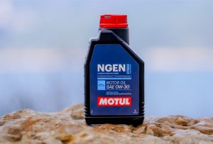 Motul lanza NGEN Hybrid, la nueva generación de lubricantes para vehículos híbridos