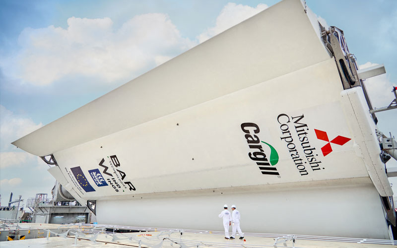 Un barco fletado por Cargill zarpa para probar la energía eólica