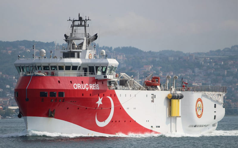 Turquía iniciará exploraciones petroleras frente a las costas de Somalia