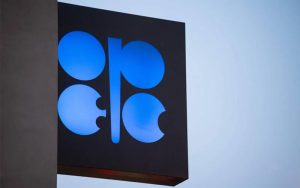 Según Novak de Rusia, la OPEP+ discutió la petición de Trump de aumentar la producción de petróleo