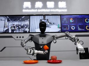 China publica borradores de normas para regular la IA con interacción similar a la humana